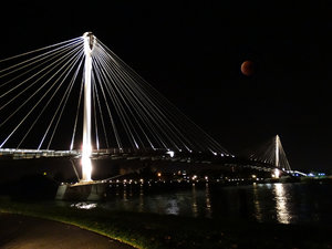 21606054009_590c9f0f19_b.jpg 21606054009_590c9f0f19_b.jpg