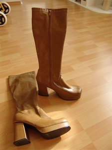 Stiefel-Beige.jpg