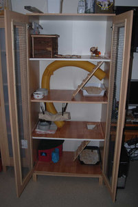 schrank.jpg schrank.jpg