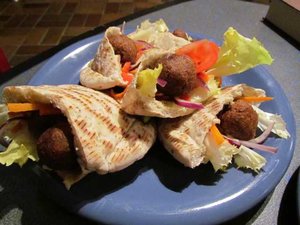 K640_28.12.11 Vegetarisch durchs ganze Jahr.JPG