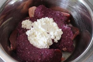 Muskelfleisch mit Obst (Apfel, Beerenmix real, Nektarine, Ananas, Zitrone) und Kokosraspeln2.JPG